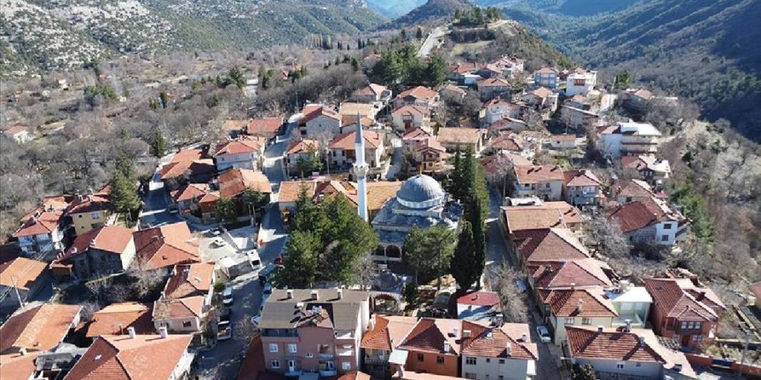 Betondan, kalabalıktan uzak; taşa, doğallığa yakın! Buranın tarihi turist çekiyor: Yerli yabancı herkesin ilgisi artıyor! 5